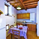 Charming Stone Retreat بيت للعطل *